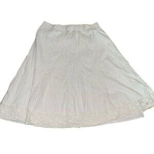 Requirements Womens White Crinkle Skirt W/ Lace Hem Size M Cotton Blend